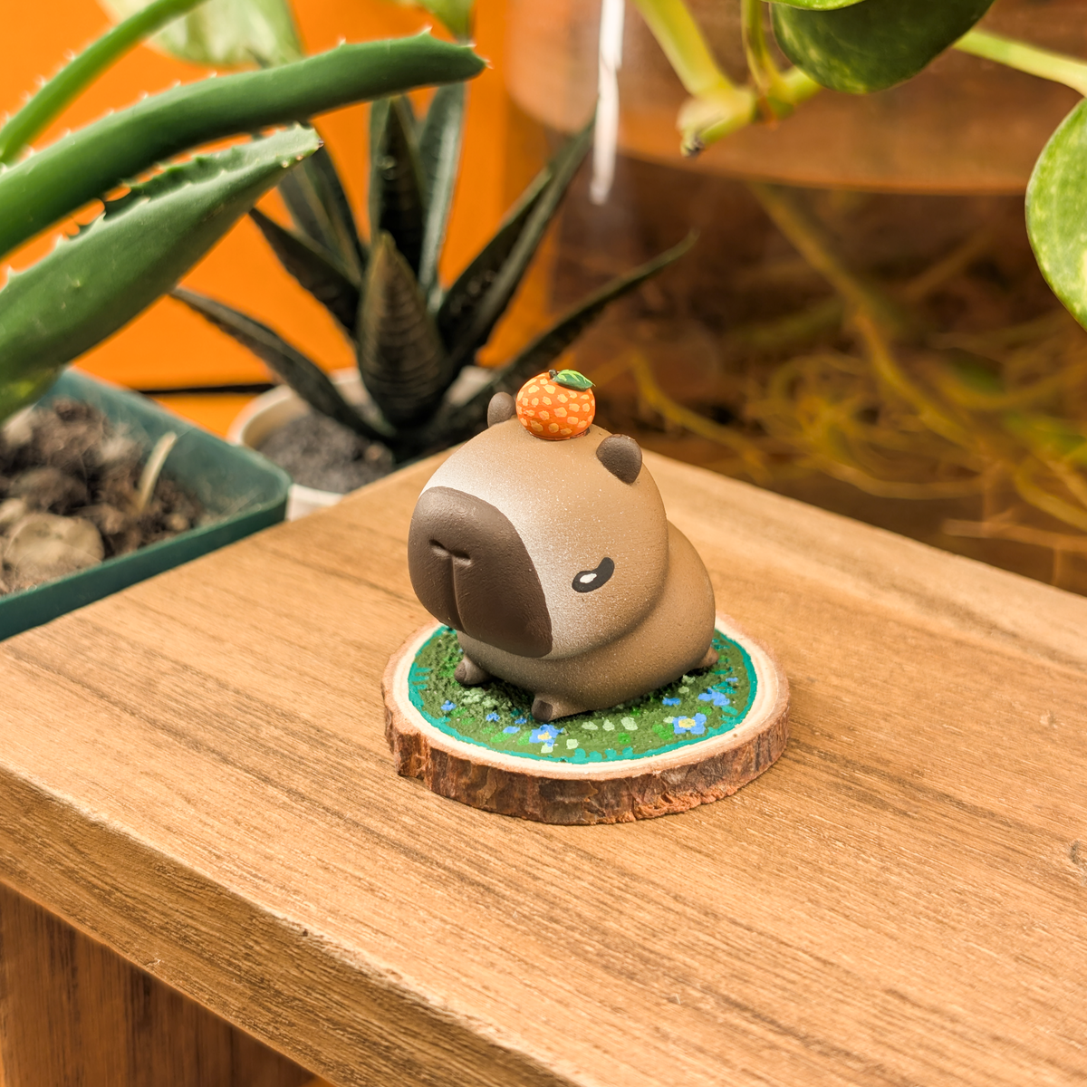 Capy Orange · Micro Diorama