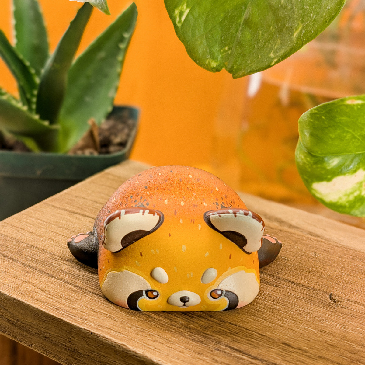 Fuwa Laying · Standard